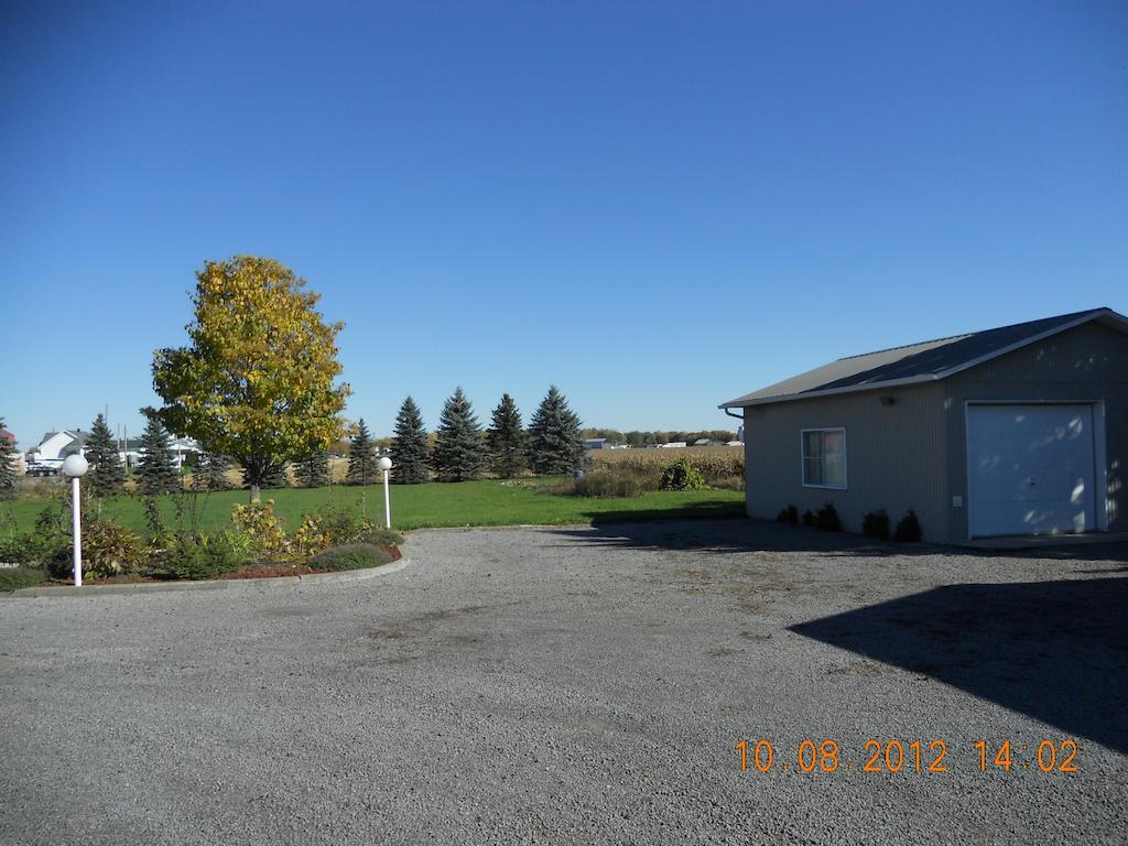 Motel Normandie Louiseville Экстерьер фото