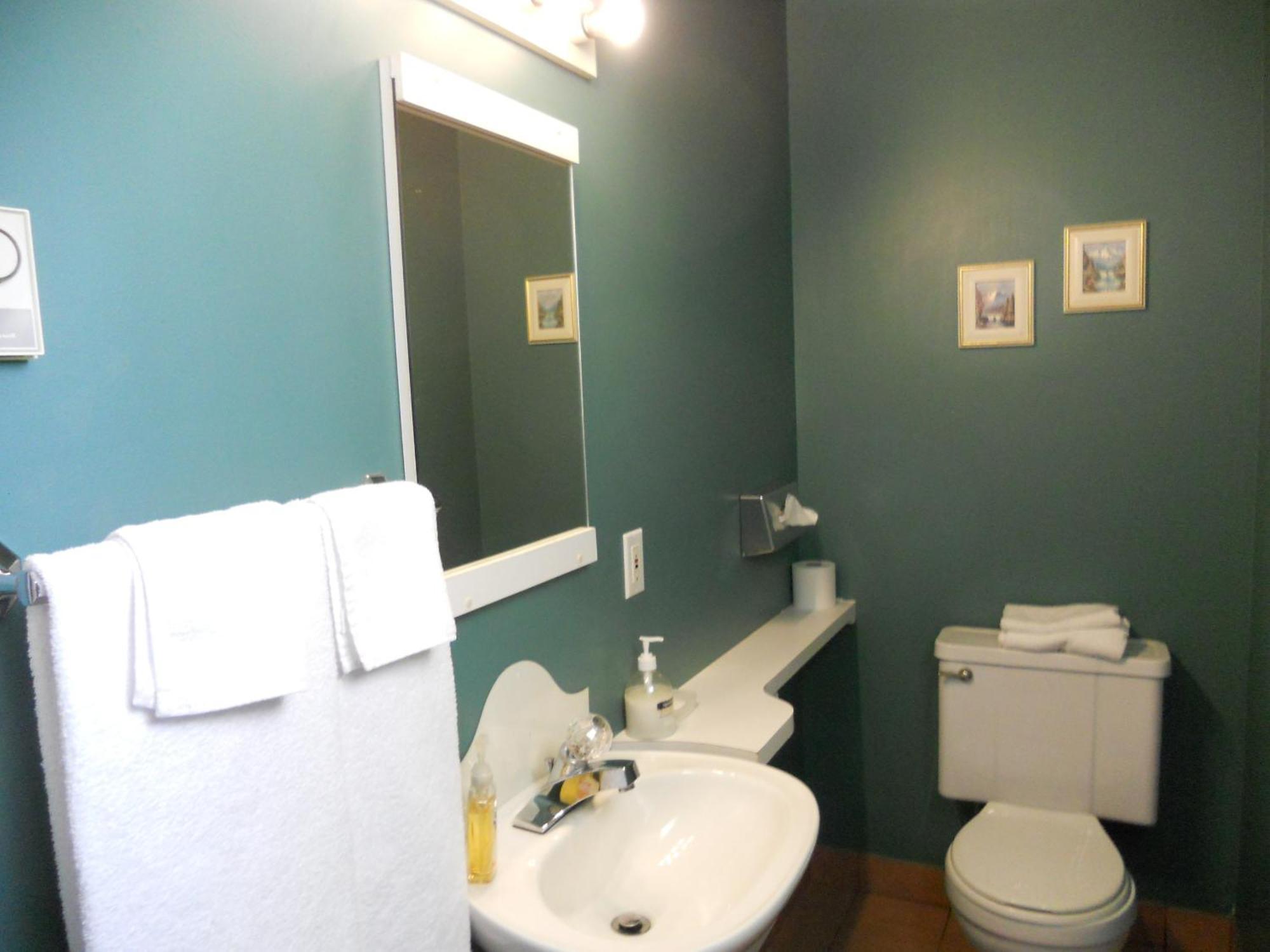 Motel Normandie Louiseville Экстерьер фото