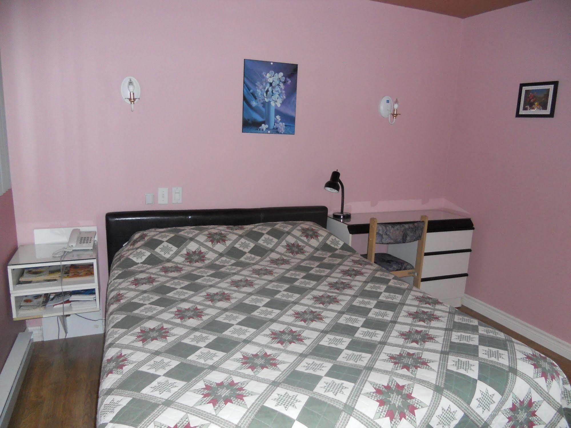 Motel Normandie Louiseville Экстерьер фото